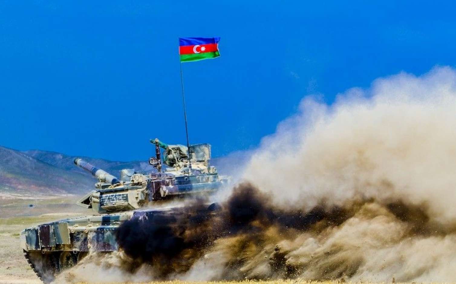 "Qarabağda irəliləməyə davam edə bilərik" - Politoloq  