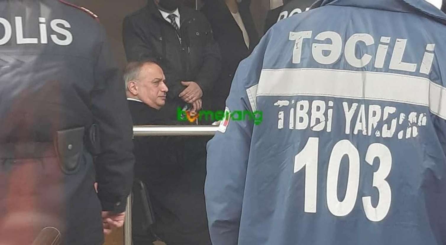 Məhkəmədə Əli Əliyevin halı pisləşdi: həkim çağırıldı -  FOTO