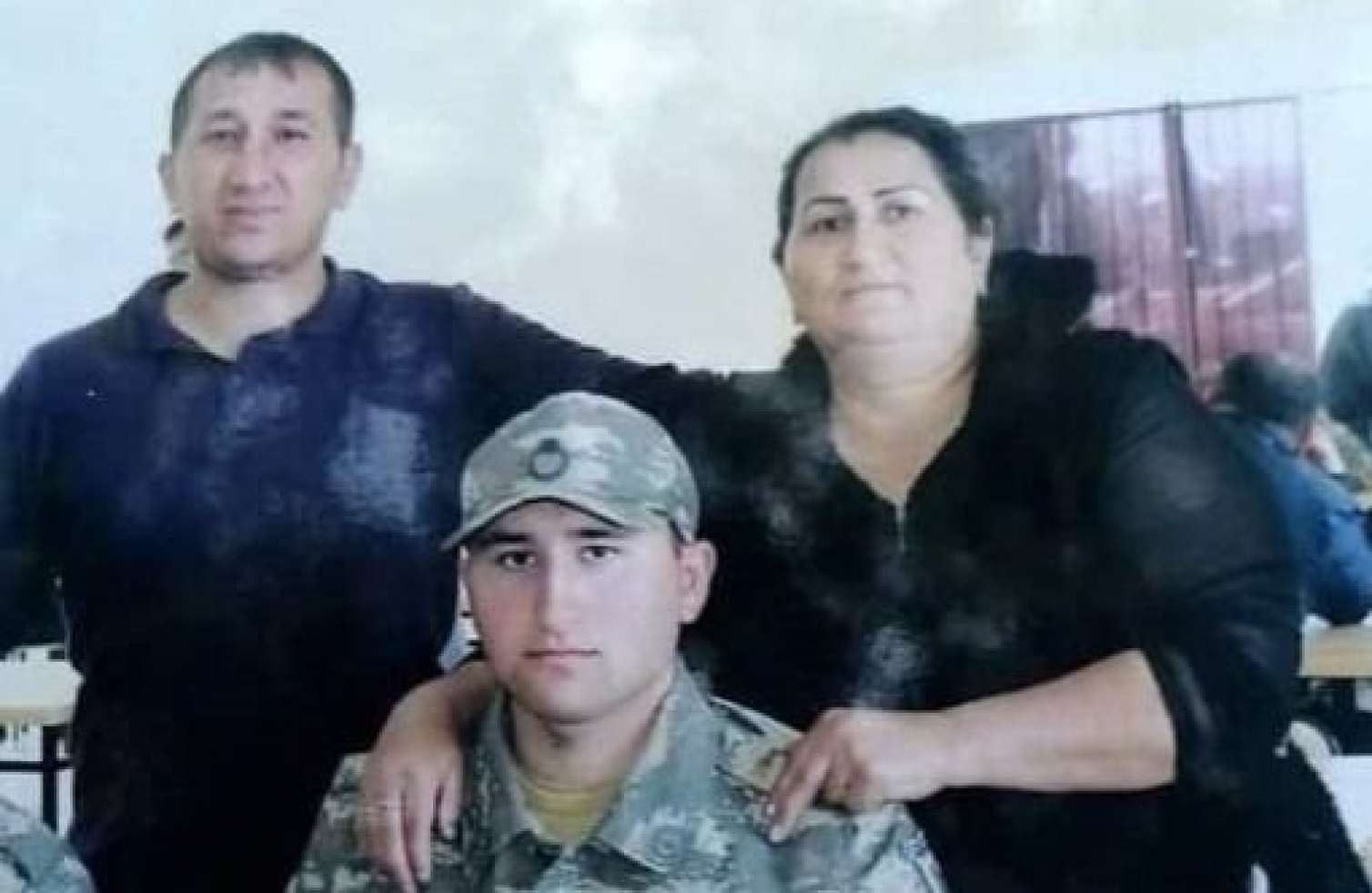 Ötən ay şəhid olan Anarın anası vəfat etdi - FOTO 