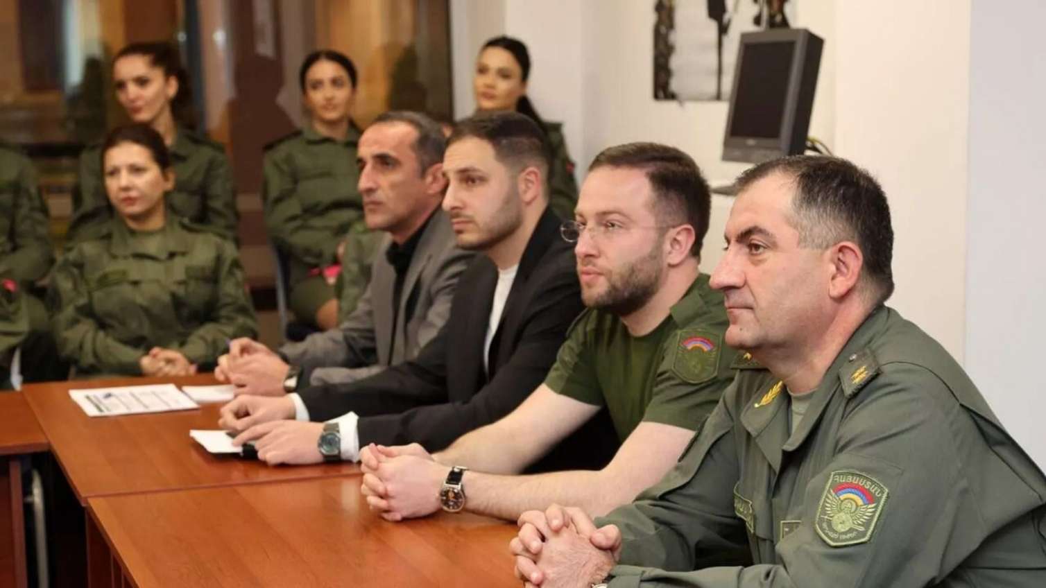 ABŞ erməni hərbçilərə təlim keçir -  FOTO