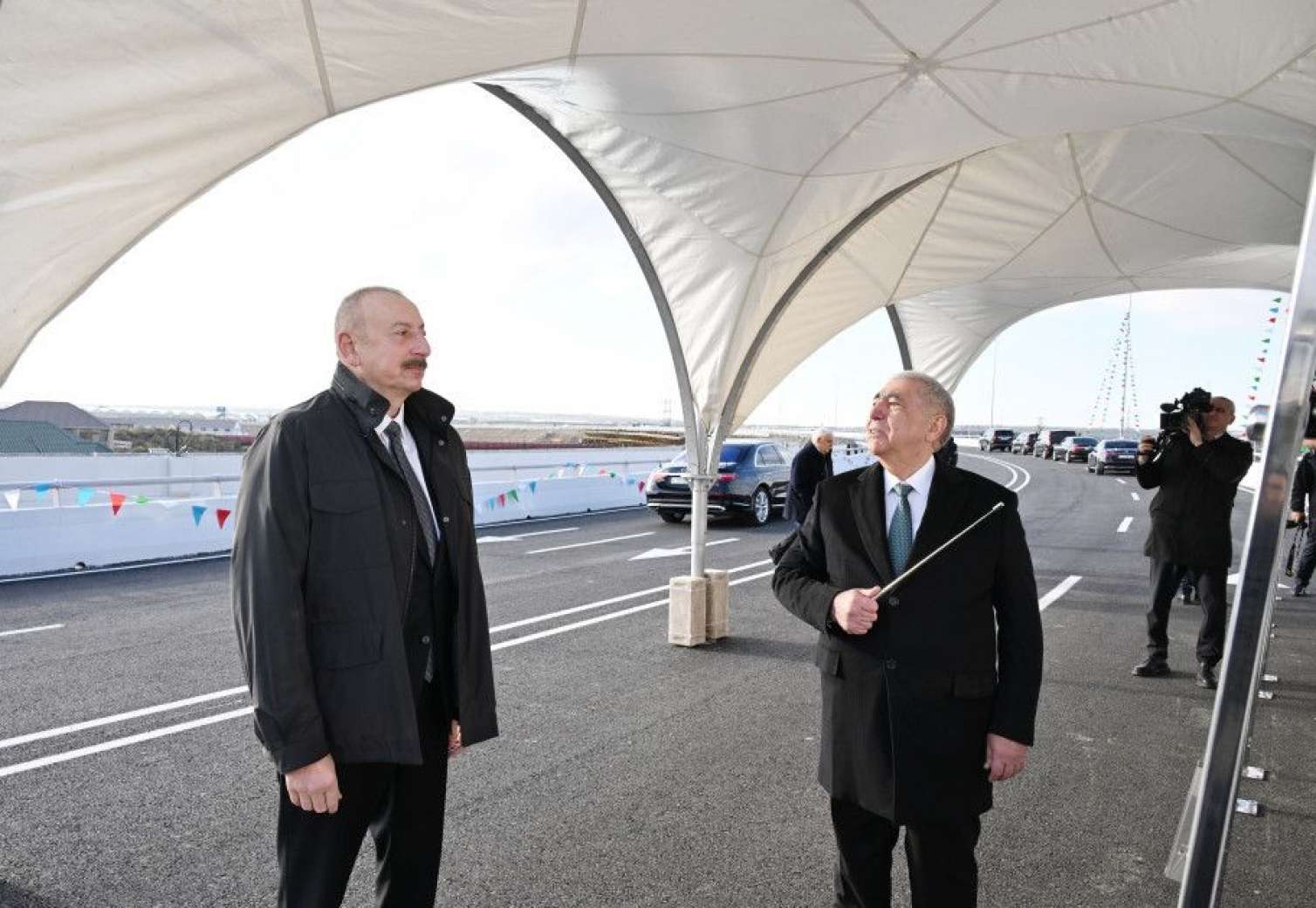 Prezident yeni avtomobil yolunun açılışında iştirak etdi - YENİLƏNDİ 