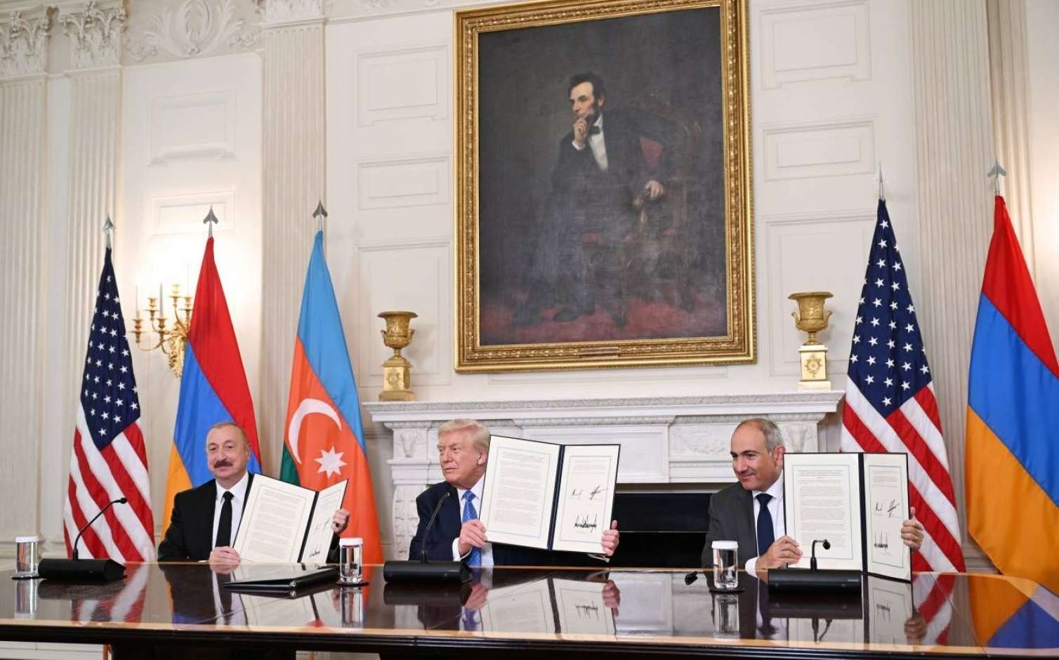 Əliyevlə birgə qərara gəldik ki... - Paşinyan 