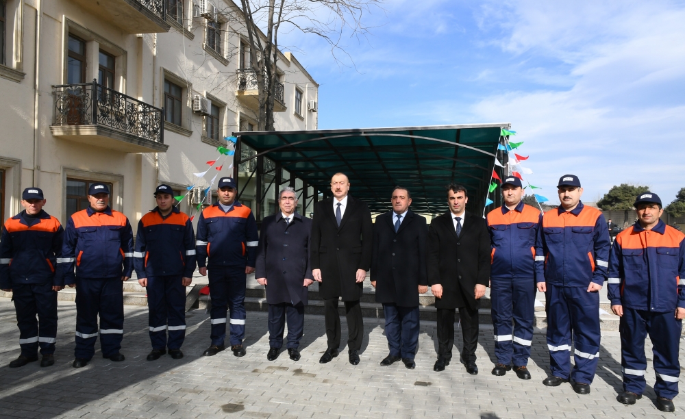 Prezident yeraltı piyada keçidinin açılışında – FOTOLAR