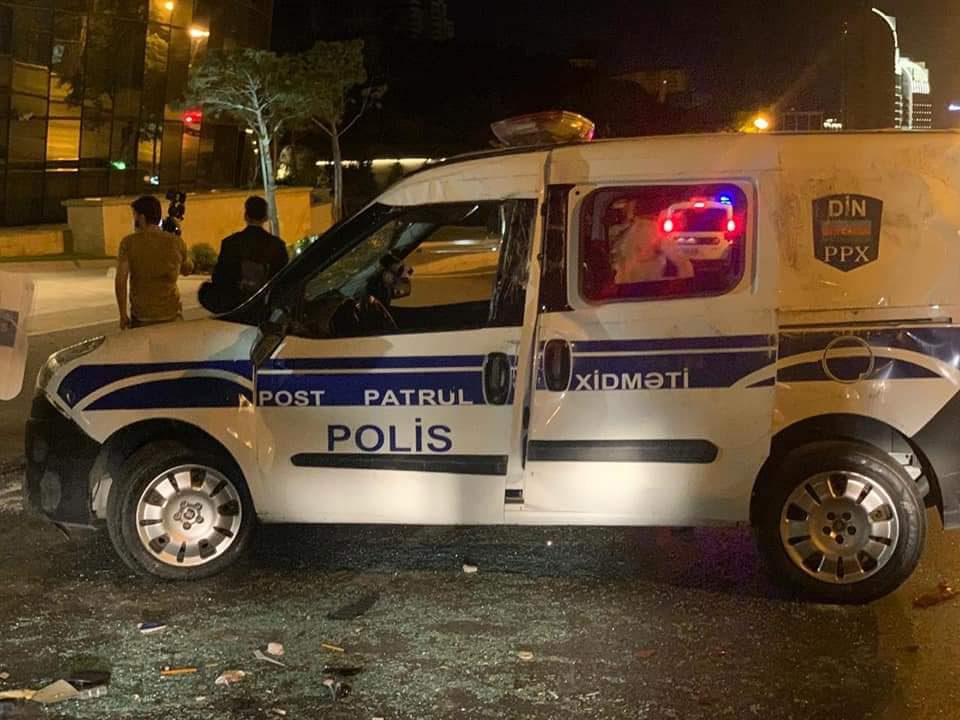 Gecə Bakıda təxribat edənlər tutuldu - 7 polis yaralanıb