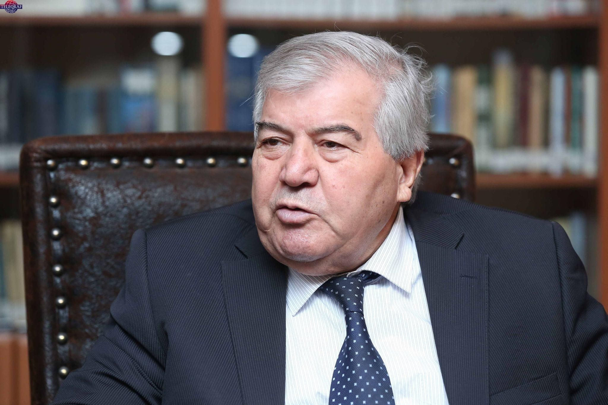 Bakupost.az - Sabir Rüstəmxanlı səfirlikdən şikayətləndi: "Nə iş gördü..." - VİDEO