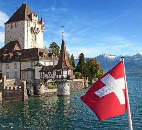 İsveçrə əhali sayına limit qoymaq istəyir 