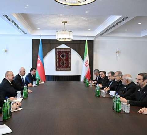 İlham Əliyev və Məsud Pezeşkianın görüşü keçirilir - FOTO 