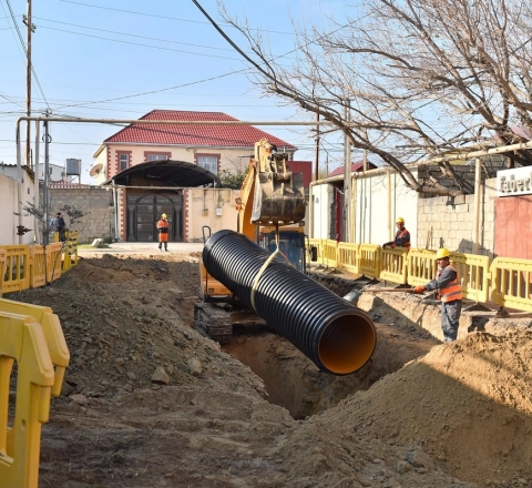7 küçədə su-kanalizasiya xətlərinin yeri dəyişdirilir - FOTO - VİDEO 