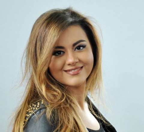 Aygün Kazımovanın qızı məşhur brendi pislədi - FOTO