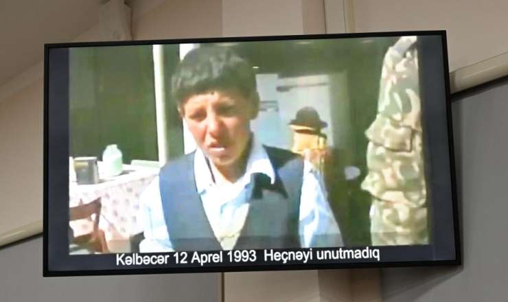 Arayikgil məhkəmədə 1993-cü ilin videosuna baxdılar - FOTOLAR 