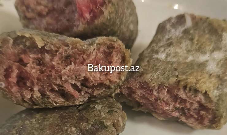 Marketdən alınan ətin rəngi narahatlıq yaratdı – Ekspert səbəbini açıqladı - FOTO