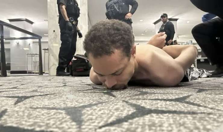 Tramp silahlı şəxsin görüntülərini yaydı - FOTO