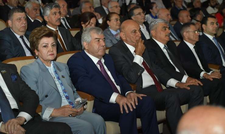 Sabir Rüstəmxanlının 80 illik yubileyi keçirildi - FOTO