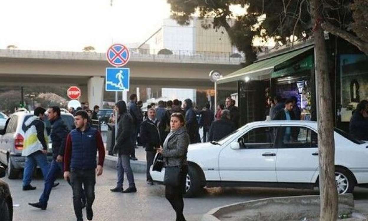 Minlərlə sərnişini daşıyan "manatlıq taksi"lər yığışdırıldı, əvəzinə... -  VİDEO