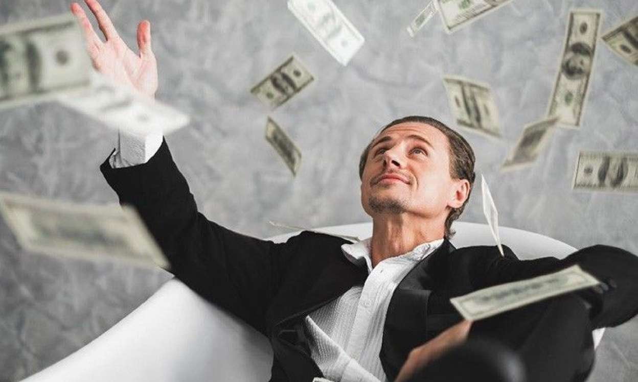 Mahmudovun sərvəti 8,6 milyard dollara çatdı - FOTO