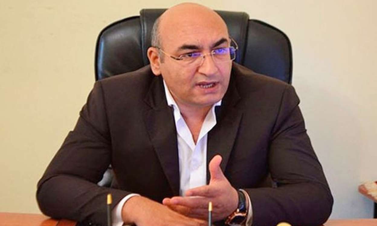 İqbal Ağazadə Fazil Mustafanı "vurdu" 