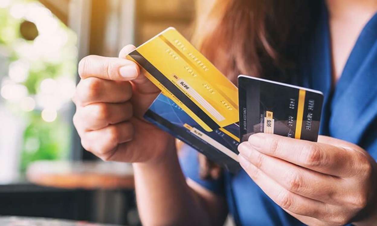Azərbaycanda bank kartları ilə bağlı daha bir  - QADAĞA