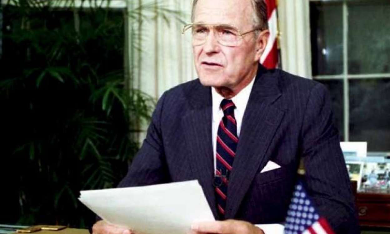 Corc Buşun tarixi səhvi – Niyə Azərbaycanı yox, Rusiyanı seçdi? 