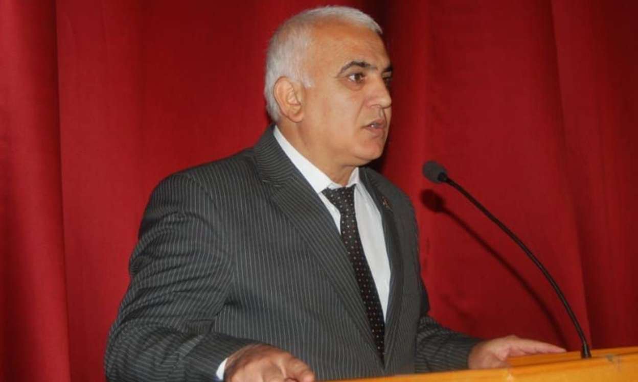 52 yaşlı vəzifəli şəxs vəfat etdi 