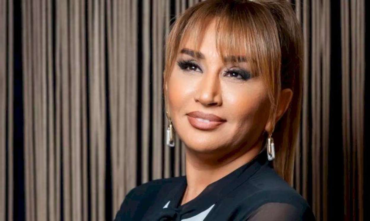 Elnarə Abdullayeva polis bölməsindədir:  nə baş verir?