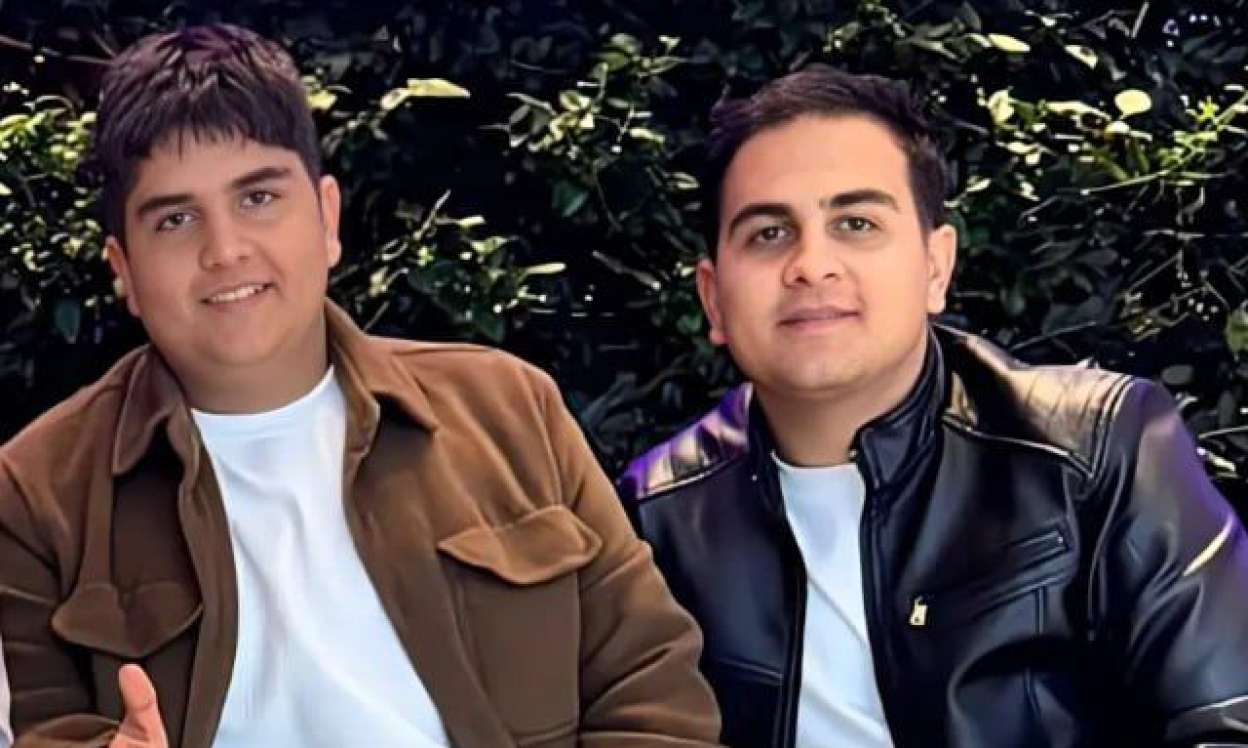 Xameneinin ölümünə sevinən 2 qardaş güllələndi  - FOTO