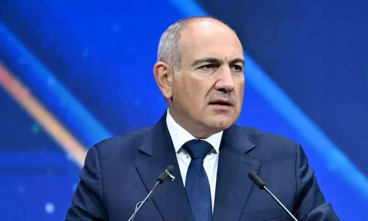 Kreml düyməyə basdı: Daha bir siyasətçi Paşinyana qarşı birləşdi 