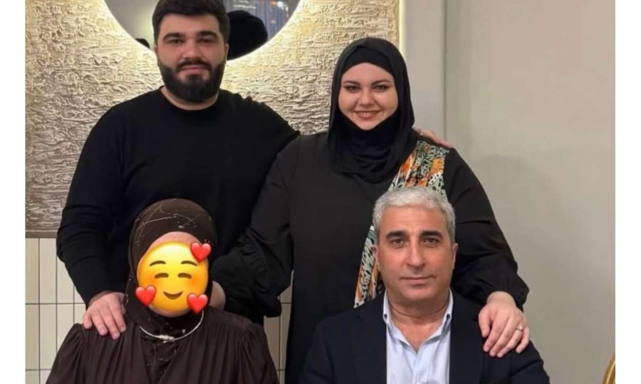 Əməkdar artist ailəsi ilə - FOTO