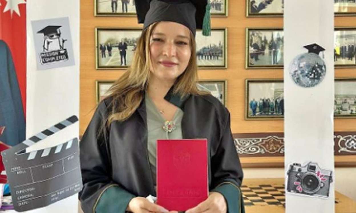 Şəhid anası tələbə adını qazandı  - FOTO