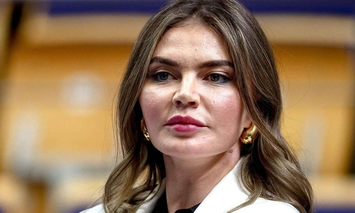 Rusiyanın ən məşhur qəzetinin sahibi  Alina Kabayeva oldu