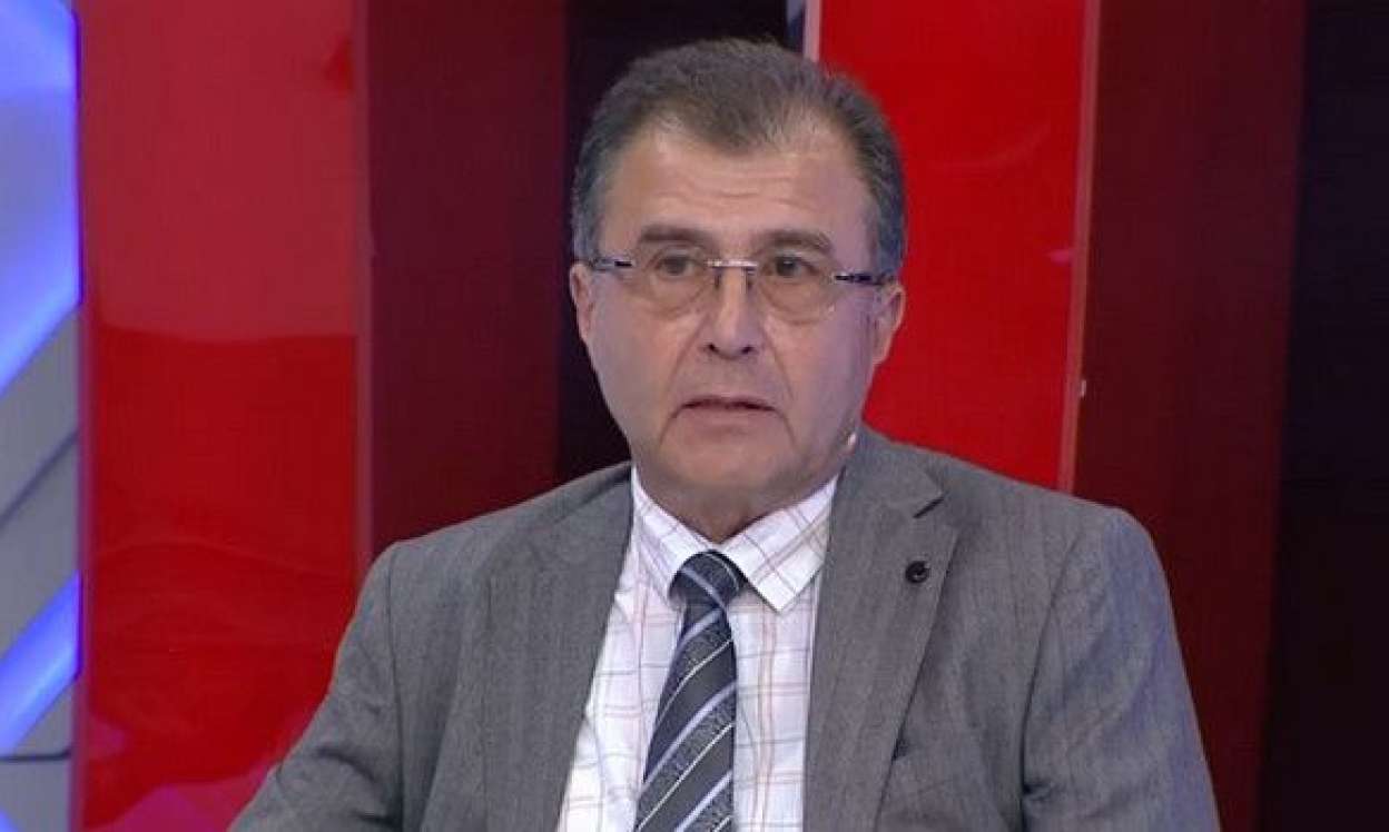 Nəşriyyat direktorunun "özüm yazmışam" dediyi hekayələrin plagiat olduğu üzə çıxdı -  QALMAQAL