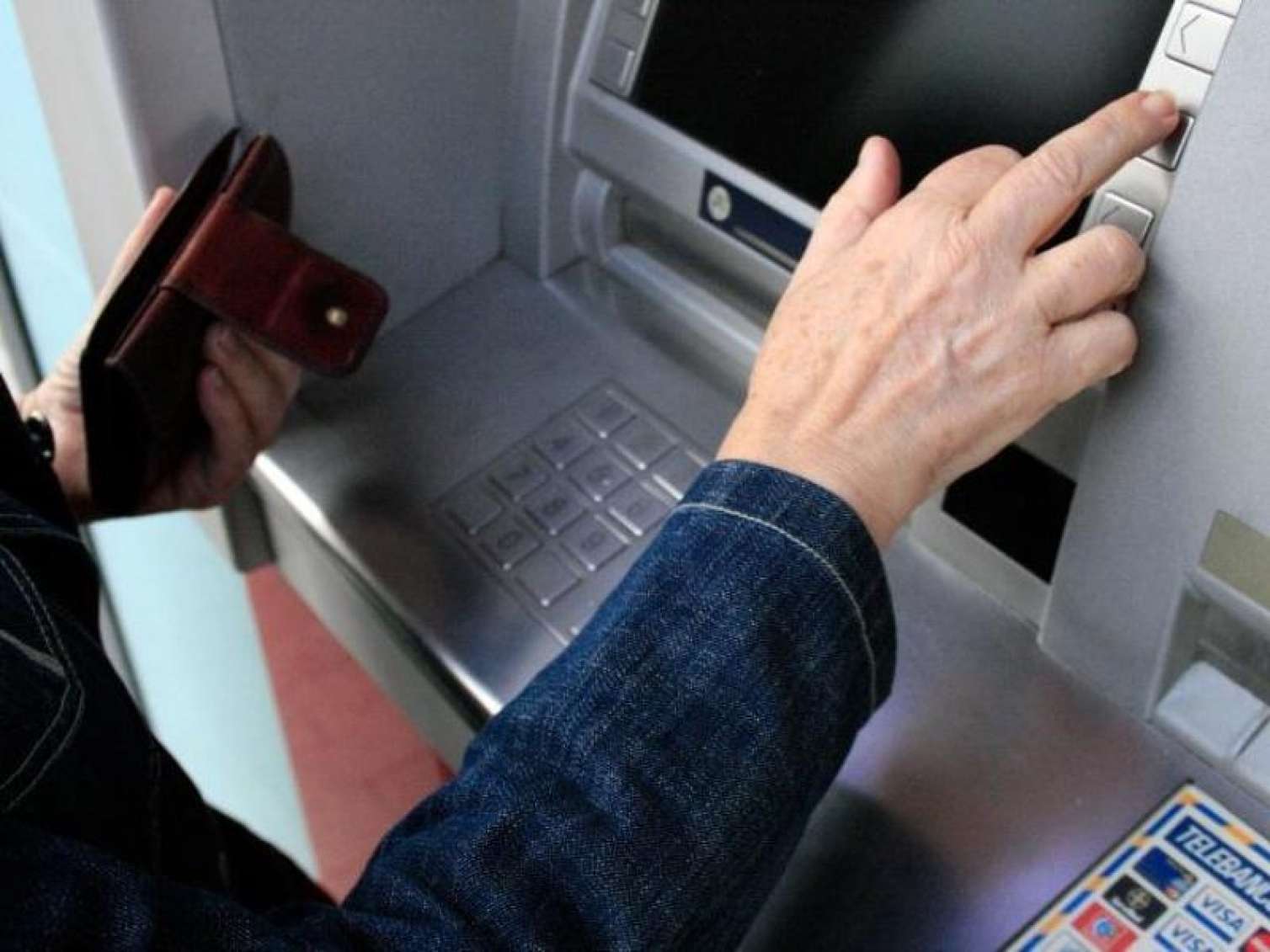Çoxuşaqlı ana nə vaxt əmək pensiyası ala bilər? 