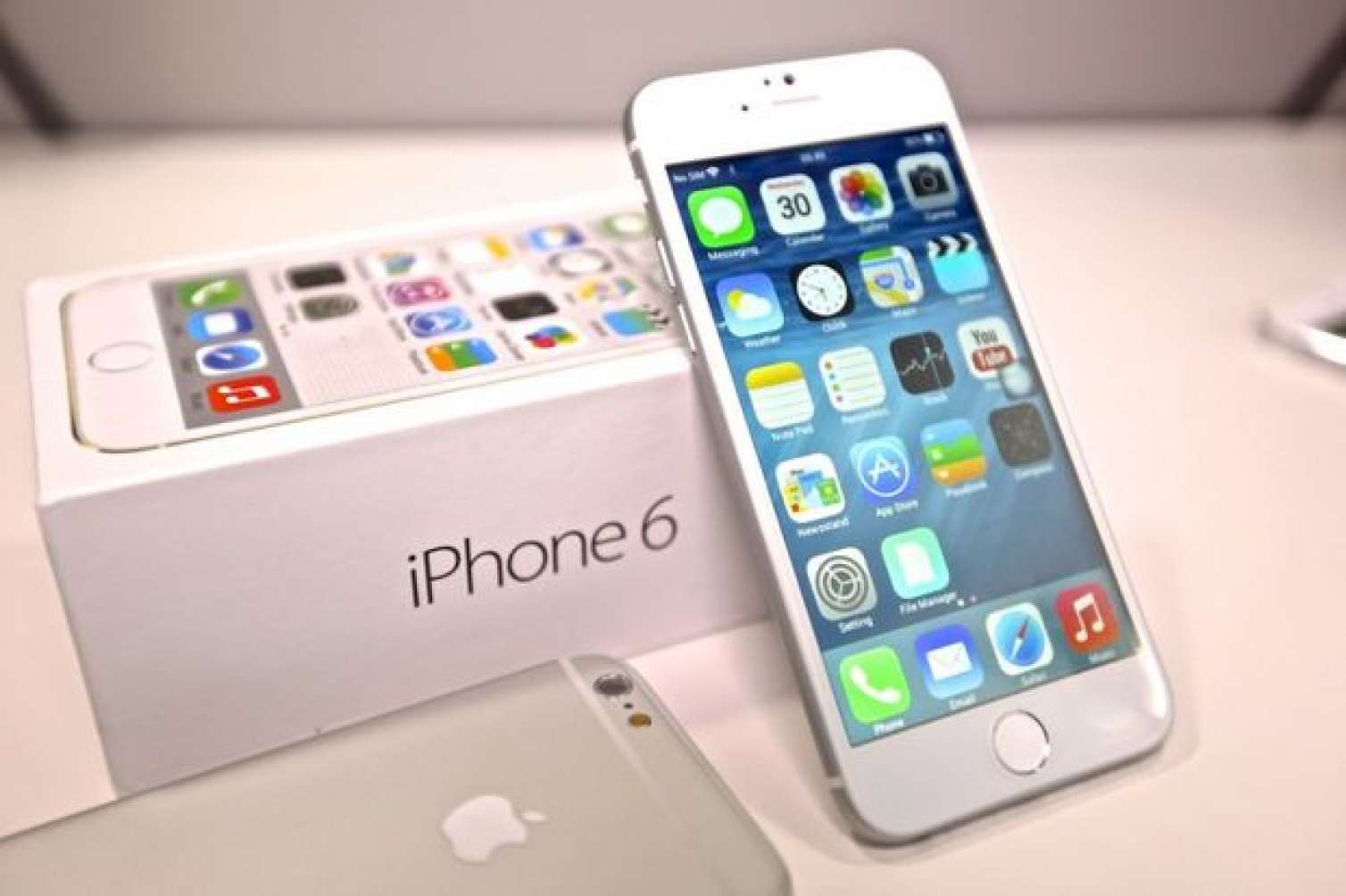 “Apple” “iPhone 6S”ləri geri çağırır 