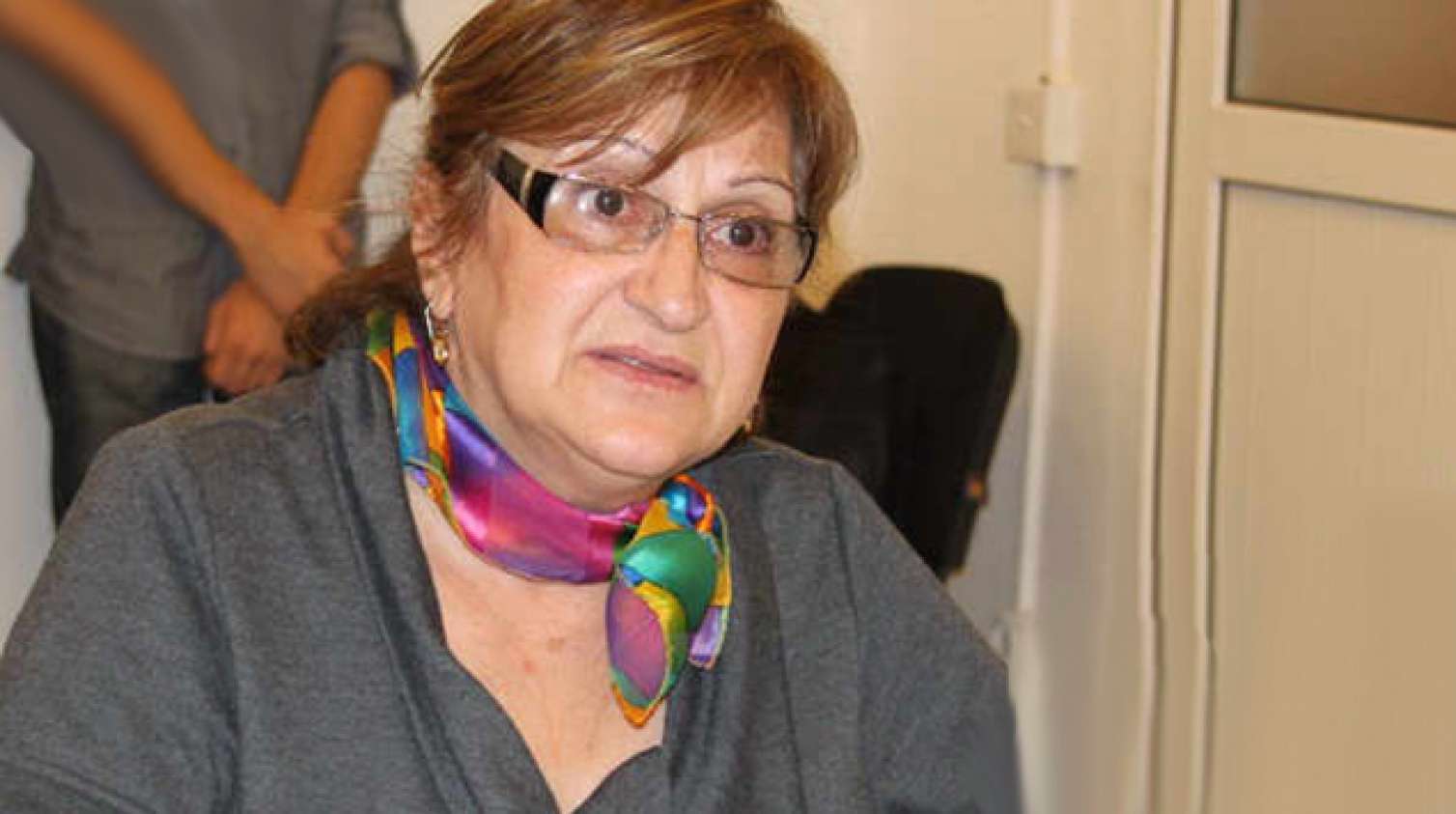 Ömürlük həbs olunanlar azadlığa necə çıxa bilər? 