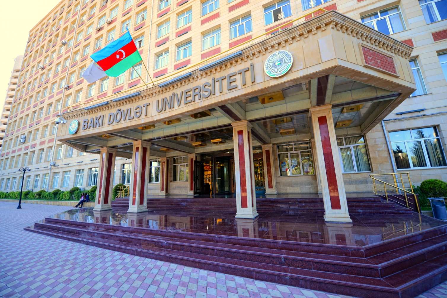 Azərbaycanda tələbələr ən çox hansı universitetlərə “perevod” olunmaq istəyir? 