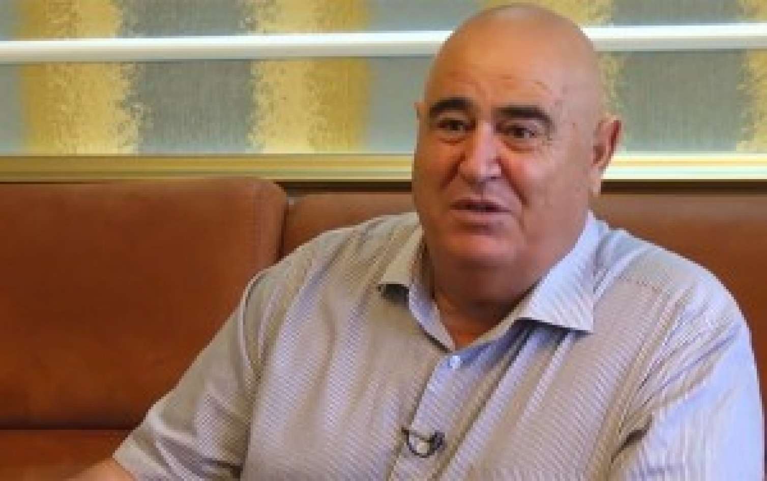“Yazıb-oxuya bilmirəm” -  Şərurlu İsfəndiyar