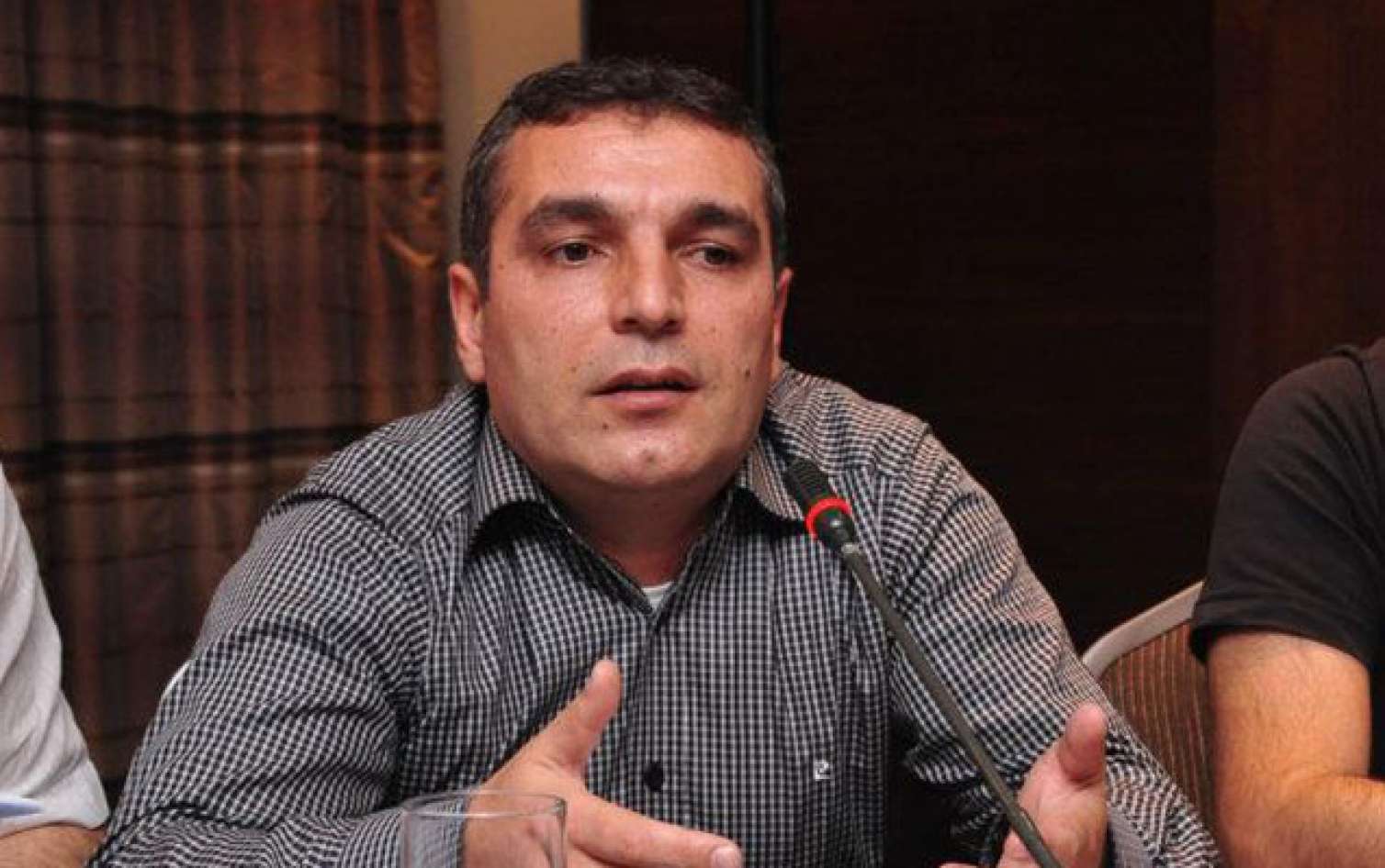 Bakıda keçirilən “Shopping Festival” -  Əhali niyə narazıdır?