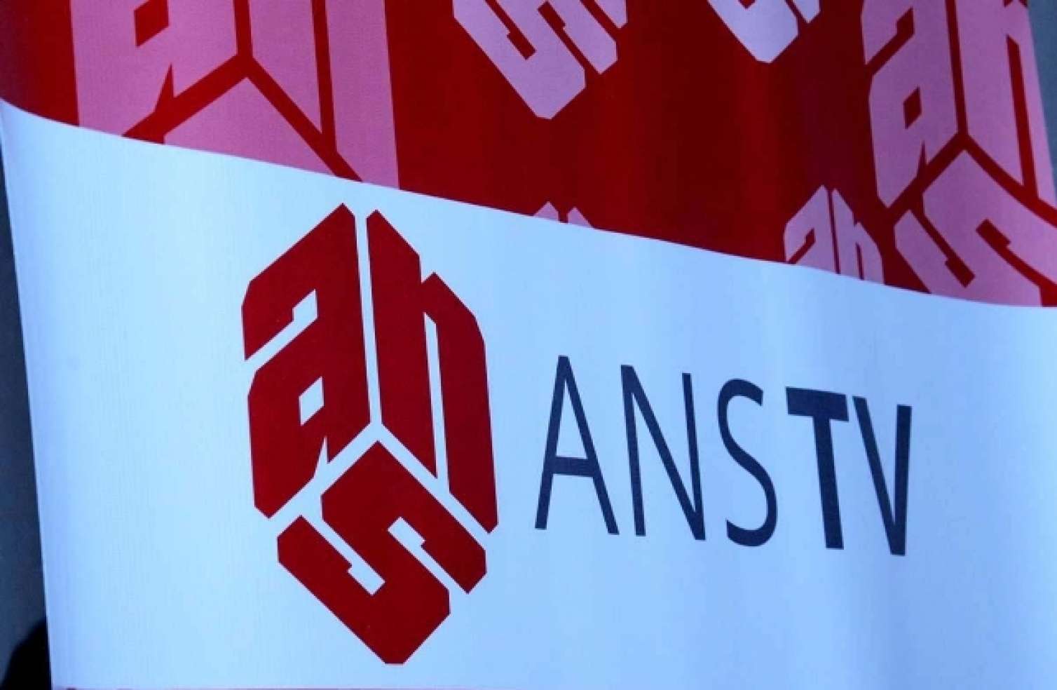 “10 günə əşyalarını çölə atacağıq” -  ANS-ə son xəbərdarlıq