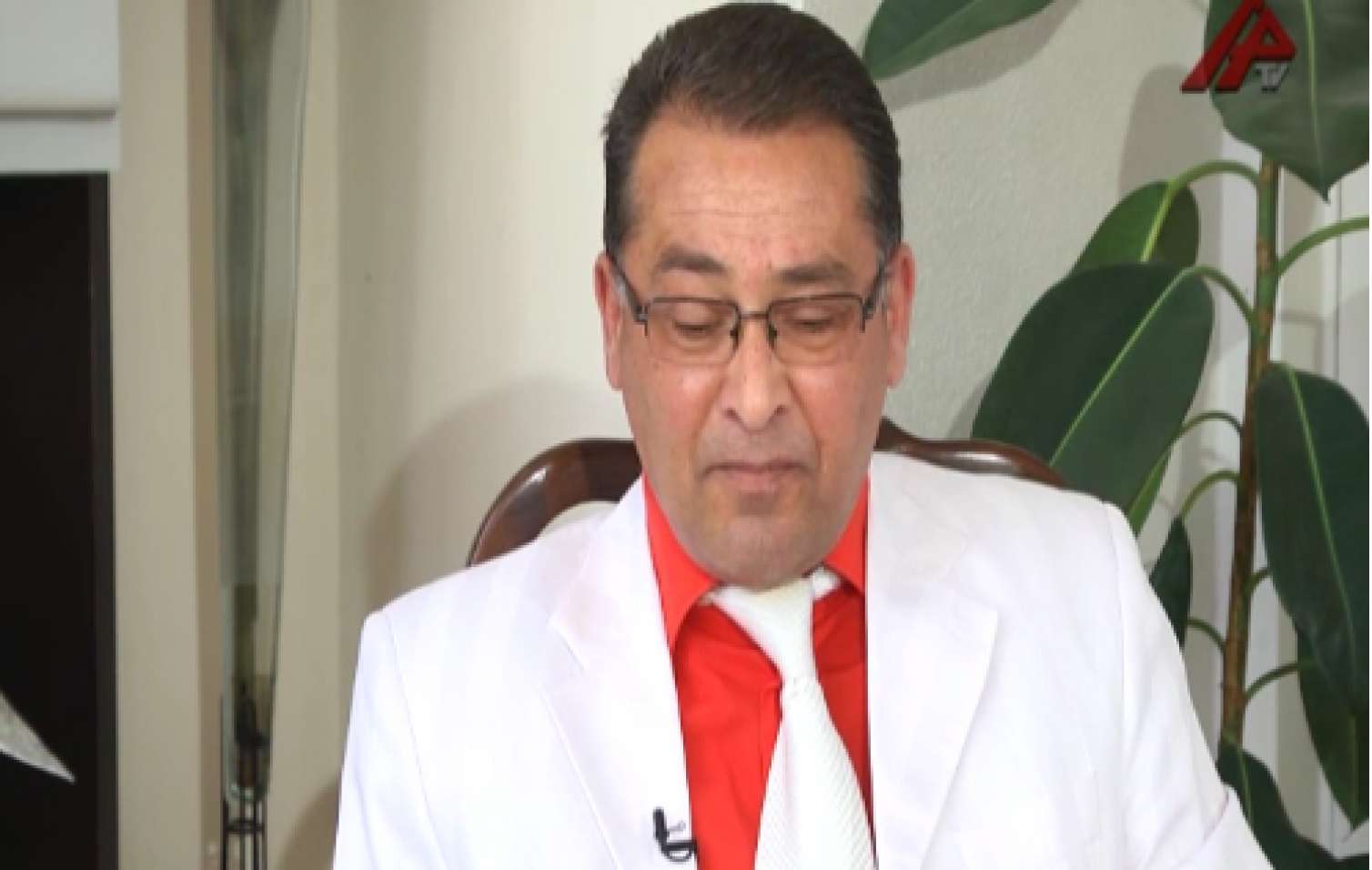 “Hər günümü Allahdan borc alıram” -  Zöhrab Əmirxanlı/ VİDEO