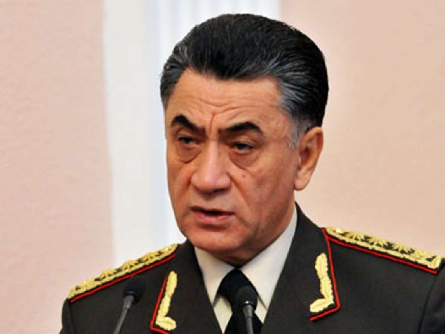 Usubov Canpolad Daanovu “bandotdel”dən nazirliyə gətirdi -  Yeni təyinat