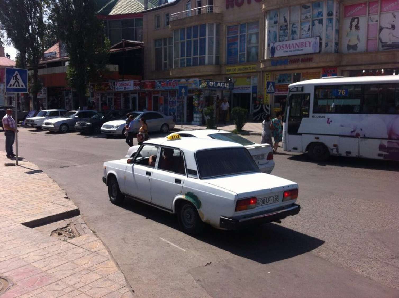 İcra başçısı “Razin talkuçkası”nı niyə sökə bilmədi? -  FOTOLAR