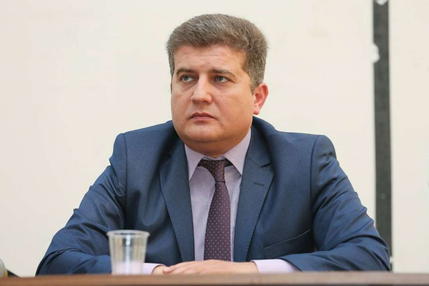 Prezident səfərbərlik elan etməyib  - Polis qanunu pozur - Deputat