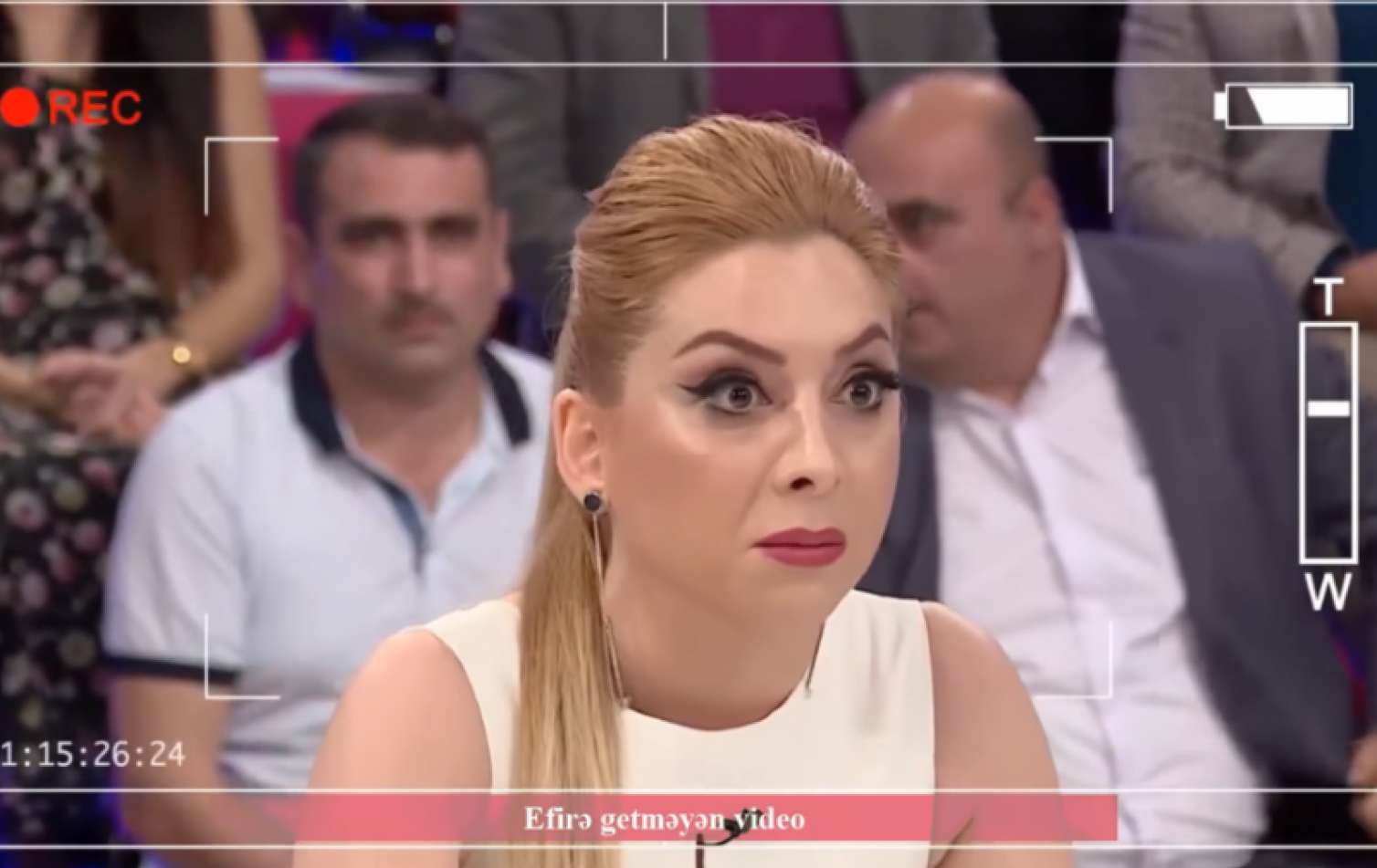 “Maşın”da aktrisa ilə jurnalist arasında “qız uşağı” davası -  Efirə getməyən kadrlar