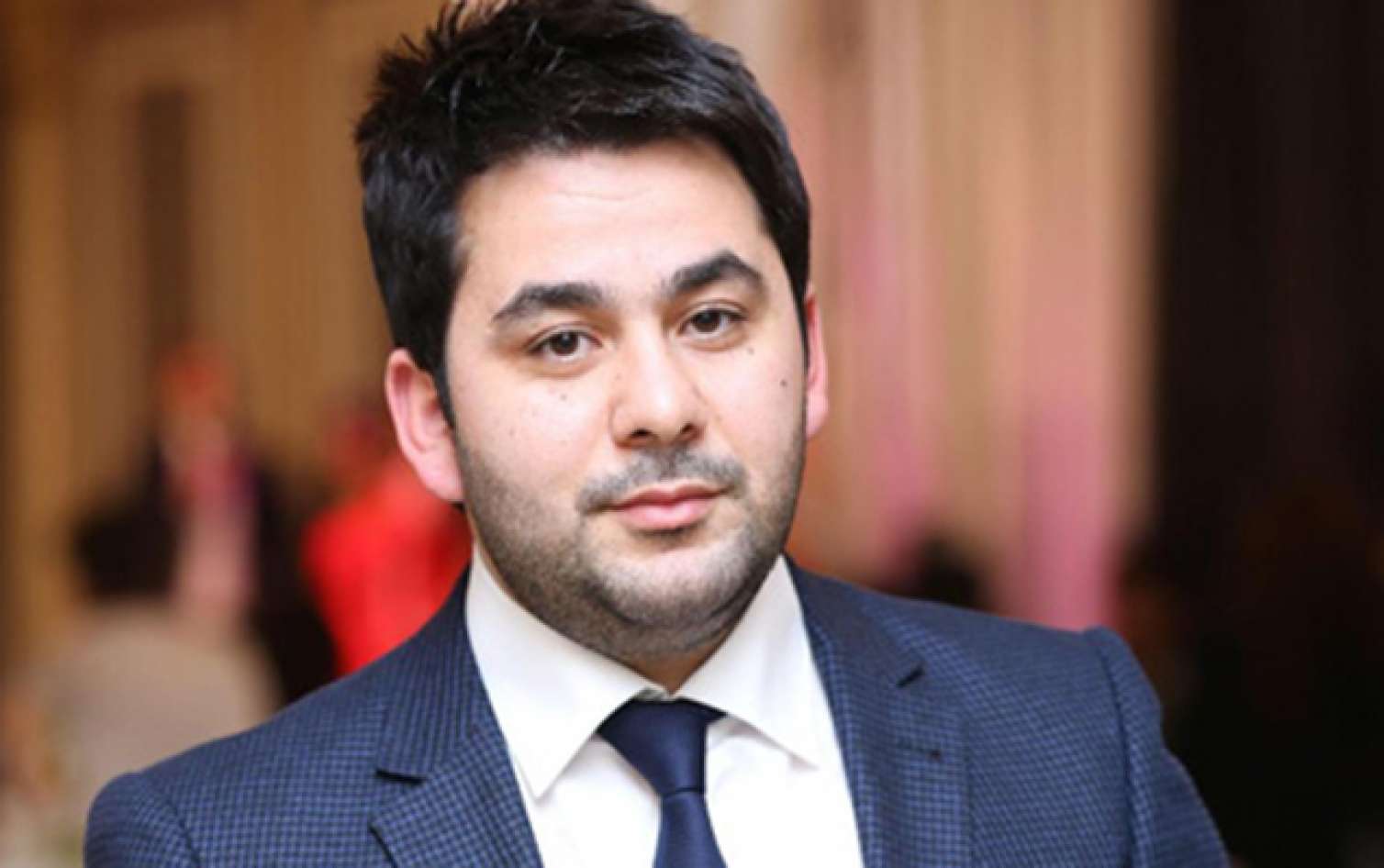 Samir Piriyev həyat yoldaşı haqda: Qızları özü gətirib, "hamısı ilə yaxın ol", - dedi... - Video 