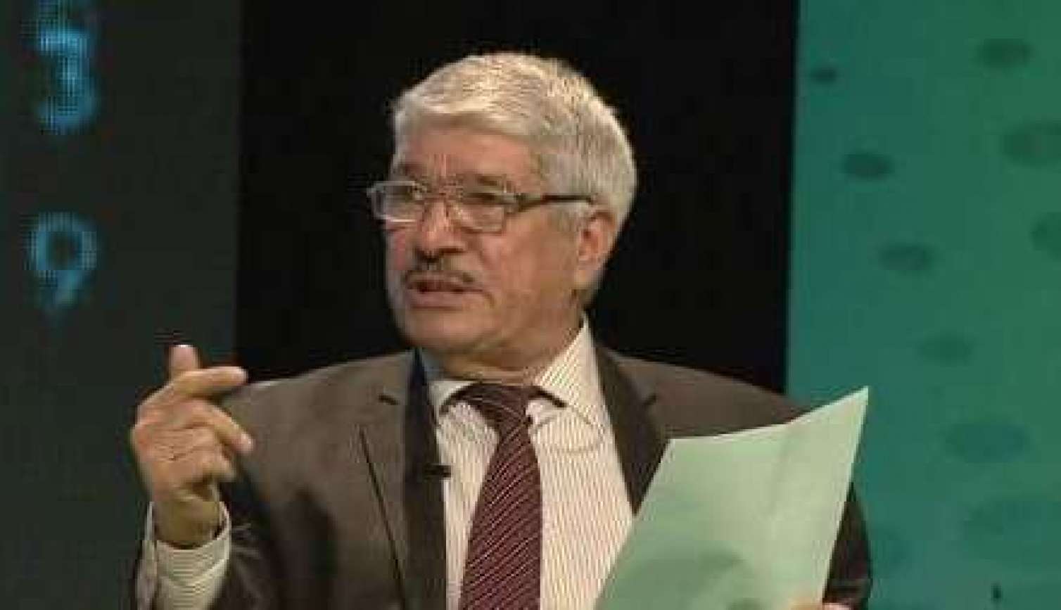 Dilçi alim yeni orfaqrafiya qaydalarına etiraz etdi -  TƏKLİFLƏRİ 