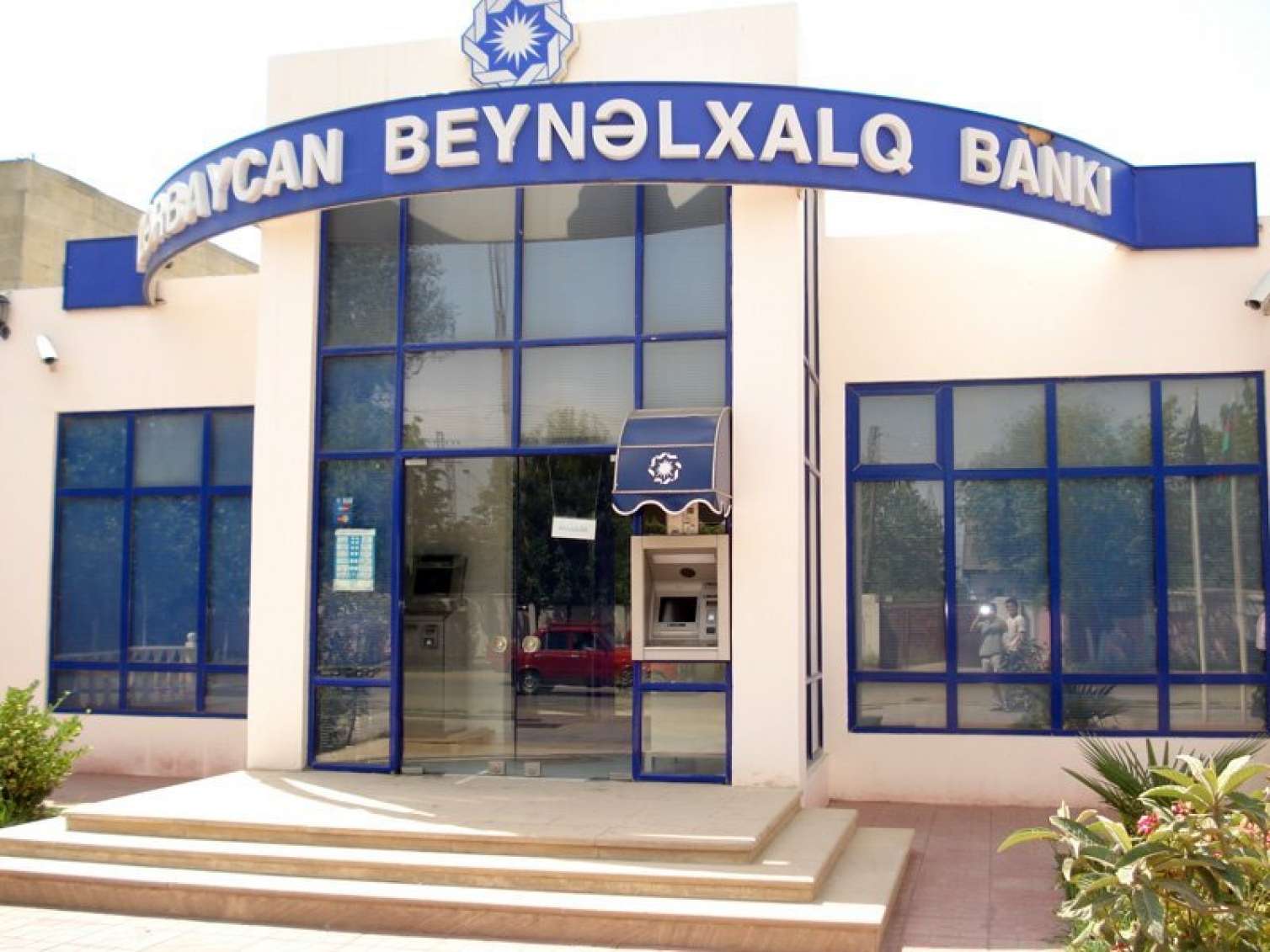 Azərbaycan Beynəlxalq Bankı Rusiya və Gürcüstan bazarını tərk edir 