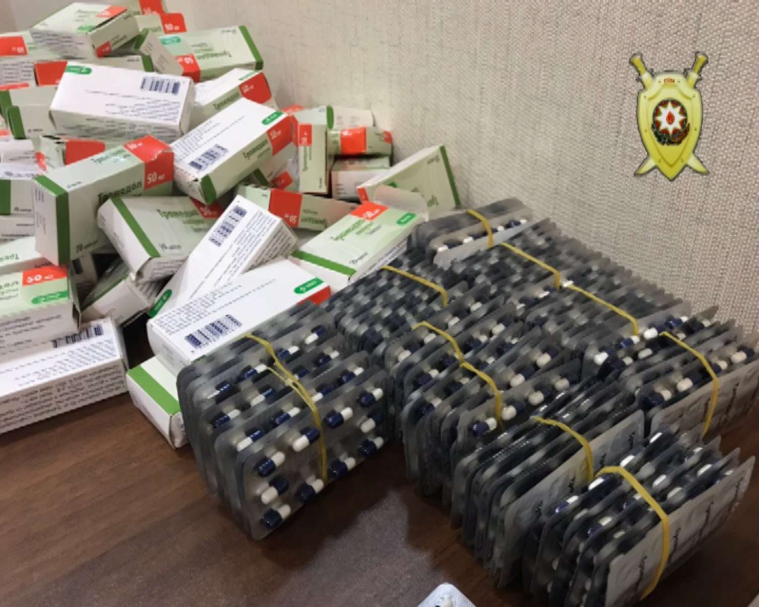 “Tramadol” satan daha bir aptek sahibi saxlanıldı -  FOTO