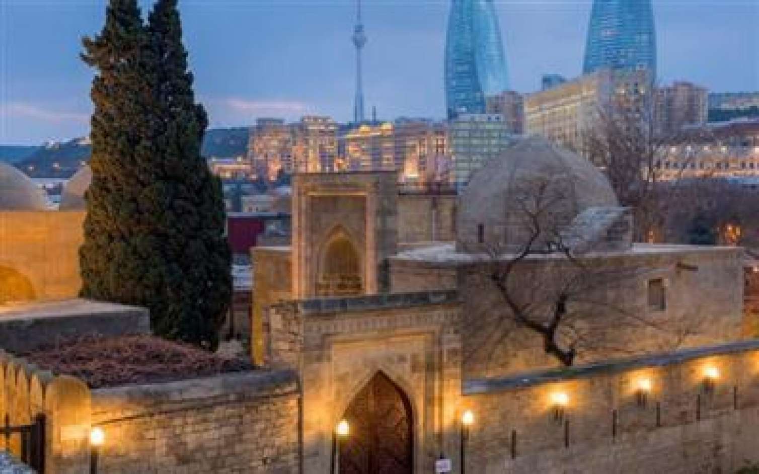  Neft bumu yaşamış Bakının memarlığı haqda hekayə İntriqa və əzab - 