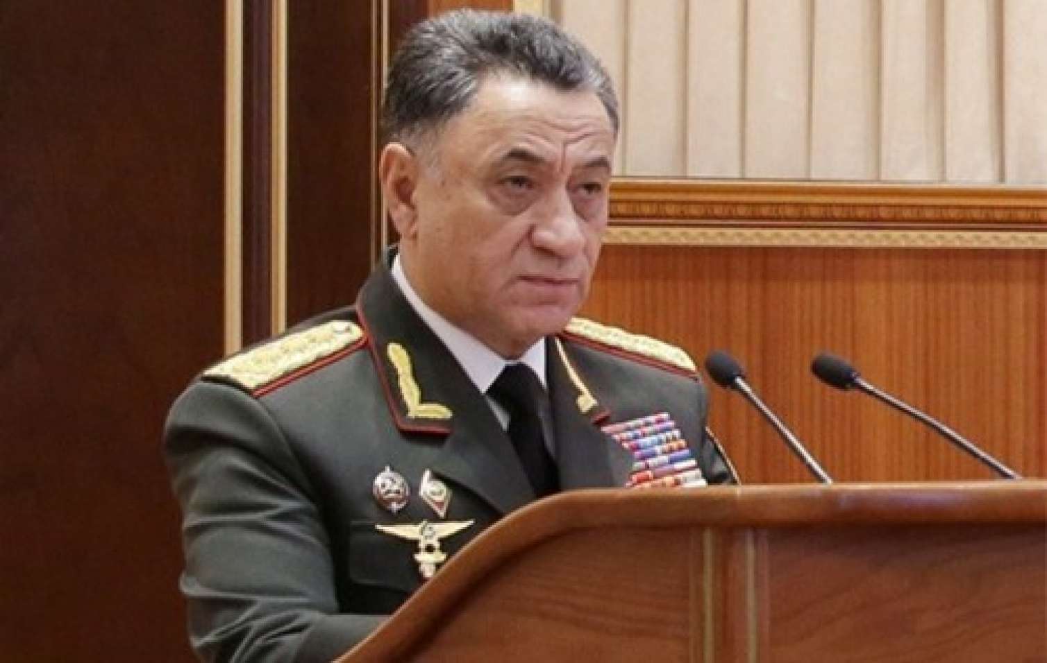 Ramil Usubov şöbə rəislərini topladı -  Gəncə hadisələrinə görə 