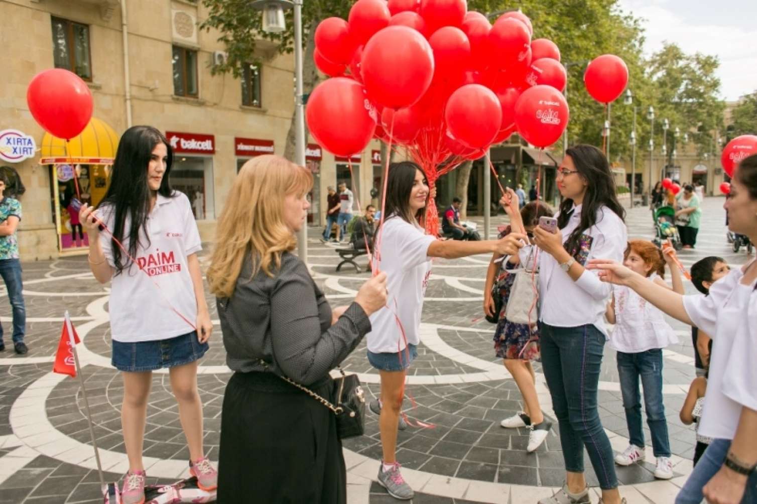 “Bakcell”dən maraqlı aksiya və onlayn müsabiqə: DaimOnline   