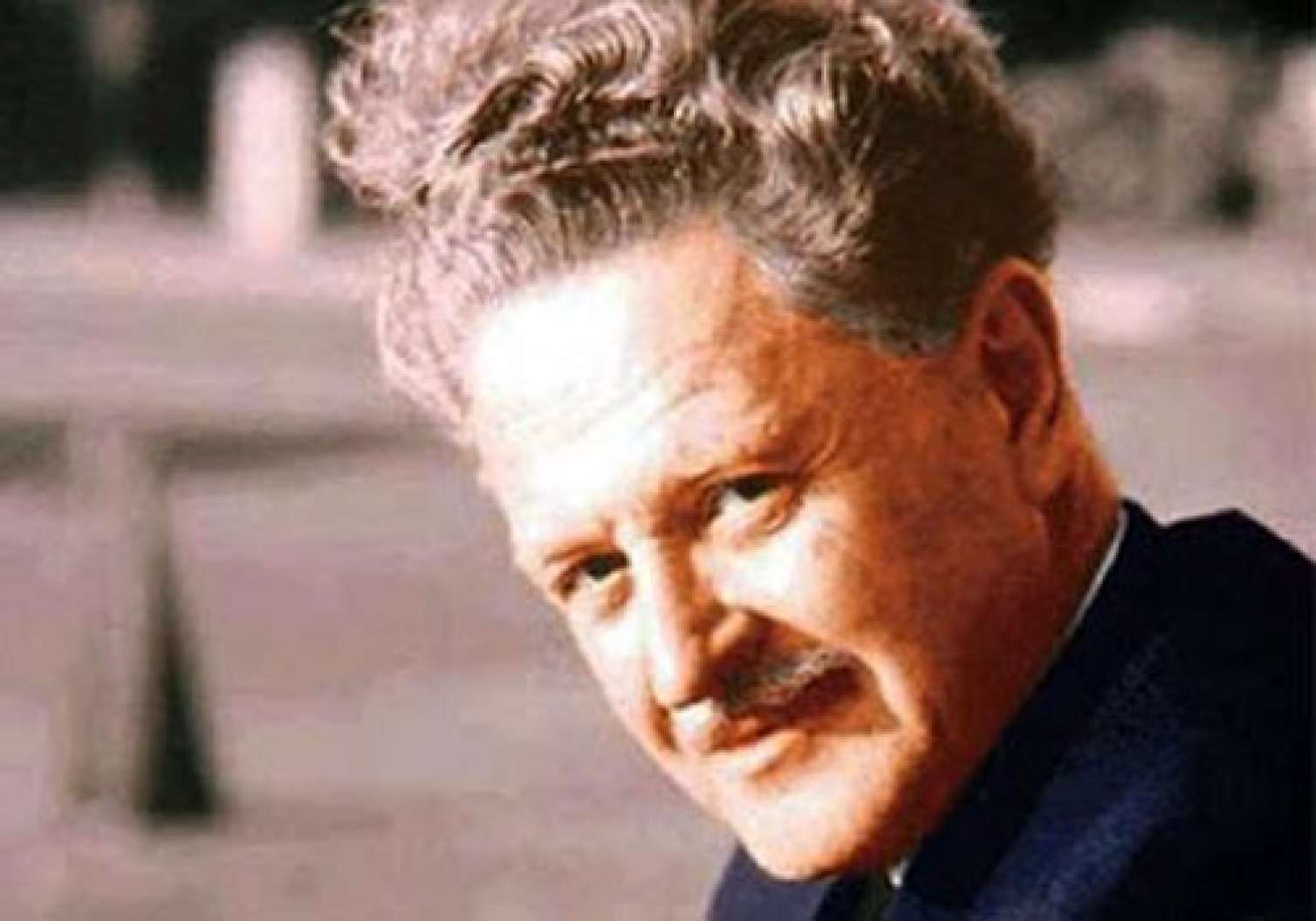 MİT Nazim Hikmətə məxsus arxiv sənədlərini yaydı 